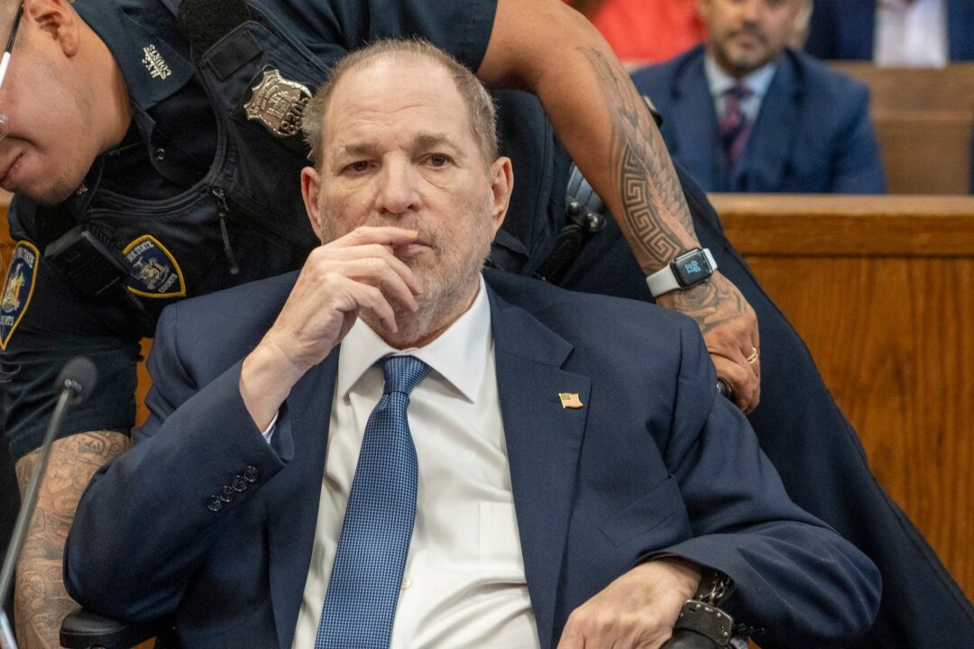 Staatsanwaltschaft: Prozess gegen Weinstein neu aufrollen - Harvey Weinstein erscheint zu einer vorläufigen Anhörung vor dem Strafgericht in Manhattan.