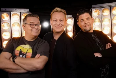 Wer ist eigentlich dieser Knossi? - In "Drei gegen einen - Die Show der Champions" müssen Elton, Jens "Knossi" Knossalla und Tim Mälzer (von links) ihr Können beweisen.