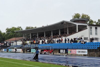 0:5! FSV geht im Berliner Regen komplett baden - Der Sieg der Berliner Mannschaft war auch in dieser Höhe verdient, da sie mit reichlich Herzblut zur Sache ging. Zwickau präsentierte sich hingegen über weite Strecken desolat. Foto: Knut Berger