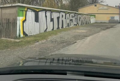 10.000 Euro Schaden: Chemie-Fans aus Leipzig randalieren in Auerbach! - Diese Bilder zeigen einige, aber noch nicht alle Schäden.