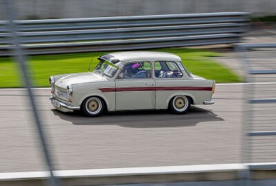 10. Lärmtag der Saison: Actionreiches Grip Fan-Fest begeistert Besucher - 26 PS auf der Strecke dürfen in Sachsen nicht fehlen. Foto: Andreas Kretschel