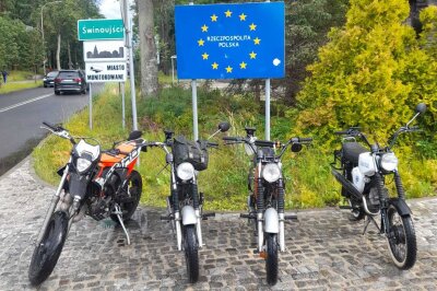 1000 Kilometer Roadtrip zur Ostsee: Sechs Freunde auf der Simson - Das Ziel war die Ostsee. Was in Summe 1000 Kilometer hin und zurück bedeutet.