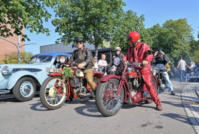 12. August-Horch-Klassik war ein Erfolg - Für die Horch-Klassik haben Oldtimer-Fahrer ihre Schmuckstück aus der Garage geholt. Foto: Ralf Wendland