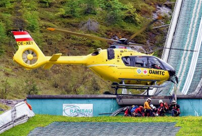 16. Staffel "Die Bergretter" startet: Neue Folgen, Fantag und exklusive Einblicke - Rettungsaktionen mit dem Helikopter. Foto: Maik Bohn