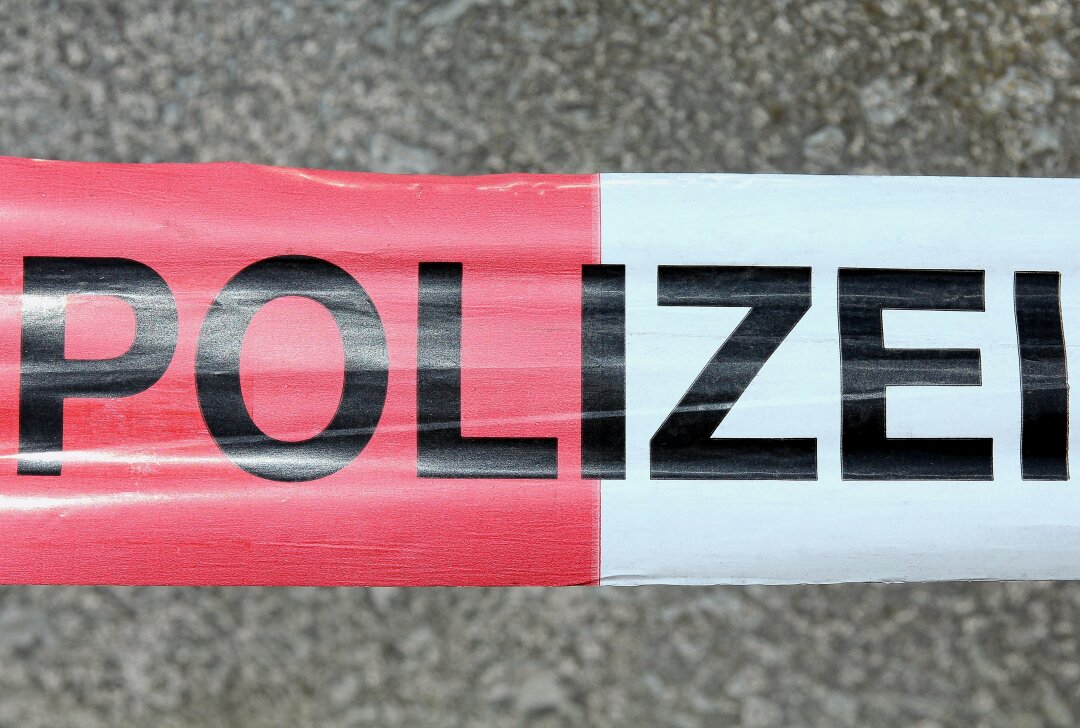 17-jähriger Mopedfahrer bei Unfall ums Leben gekommen - Der 17-jährige Mopedfahrer wurde tödlich verletzt. Foto: Getty Images/iStockphoto/HieronymusUkkel