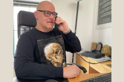 25 Jahre "Dark Storm Festival": Veranstalter gibt Einblicke zur Jubiläums-Ausgabe - Sven Borges, Geschäftsführer der Chemnitzer Veranstaltungsagentur In Move GmbH, plant das Dark Storm und stand BLICK.de Rede und Antwort.