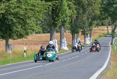 27. Zschorlauer Dreieck: Einstiger WM-Held war an der Strecke dabei - Beim Zschorlauer Dreieck waren sieben Klassen ausgeschrieben. Foto: Ralf Wendland