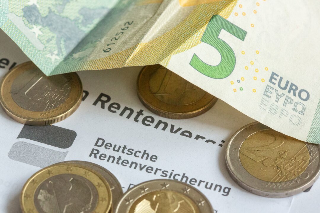 3,5 Prozent mehr – Rente und Regierungschaos - Auch nächstes Jahr steigt die Rente. (Archivbild)