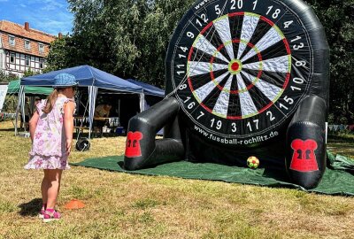 30. Erlauer Dorffest: Eine Feier für Groß und Klein - Auch für Kinder gibt es wieder viele Angebote. Im vorigen Jahr gehörte dazu auch ein Fußball-Dart. Foto: Verein Initiative für Erlau