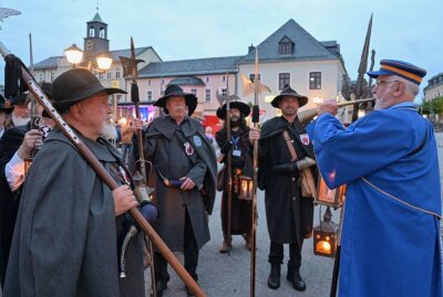 38. Europäische Nachtwächter- und Türmerzunfttreffen in Zwönitz - In Zwönitz hat gestern das 38. Europäische Nachtwächter- und Türmerzunfttreffen begonnen, was heute fortgesetzt wird. Foto: Ralf Wendland