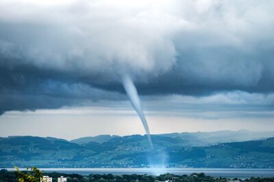 5 Fakten über Stürme, die Sie kennen müssen - Tornados sehen dramatisch aus - tatsächlich kommen sie auch in Deutschland vor.