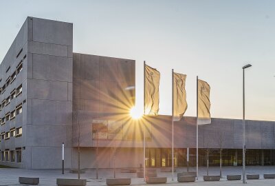 51. Chemiewettbewerb "Julius Adolph Stöckhardt" an der TU Chemnitz - Schülerinnen und Schüler zeigen ihr chemisches Können bei dem 51. Chemiewettbewerb "Julius Adolph Stöckhardt". Foto: TU Chemnitz