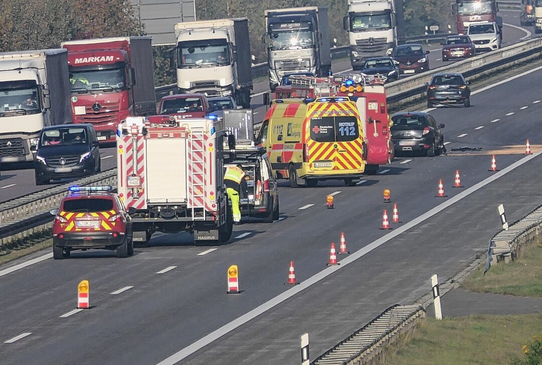 A14 Richtung Leipzig: Stau und Vollsperrung nach mehreren Unfällen - Freitagvormittag kam es zu mehreren Unfällen auf der A14 in Richtung Leipzig. Foto: Sören Müller