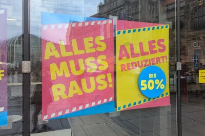 Abverkauf bei Galeria in Chemnitz: Jetzt bis zu 60 Prozent sparen - Aktuell gibt es im Abverkauf bei Galeria Kaufhof ausgewählte Artikel sogar 50 bis 60 Prozent reduziert, da die Filiale Ende August schließen muss.