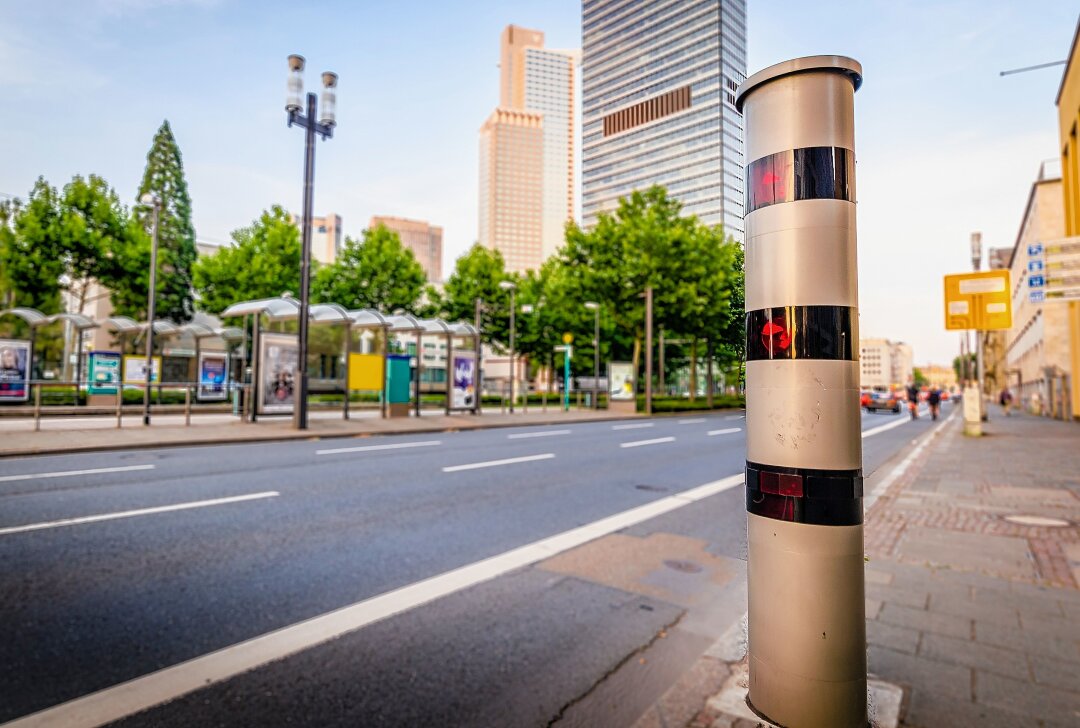 Achtung: Hier wird diese Woche in Chemnitz und Umgebung geblitzt - Symbolbild. Foto: Adobe Stock / CPN