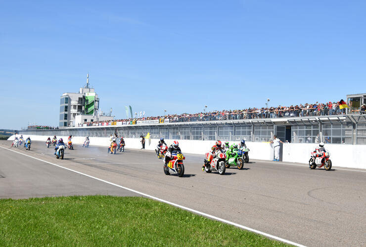 ADAC Sachsenring Classic kommt zurück - 2022 besuchten 35.000 Fans die hochkarätig besetzte ADAC Sachsenring Classic.