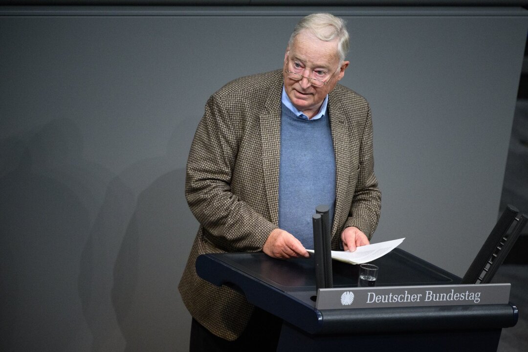 AfD-Mitgründer Gauland will doch für Bundestag kandidieren - Gauland will nun doch wieder in den Bundestag. (Archivbild)