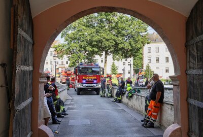 Alarm in Glauchau: Brandgeruch im Schloss löst Feuerwehreinsatz aus - Im Schloss Glauchau wurde ein Brandgeruch wahrgenommen. Foto: Andreas Kretschel