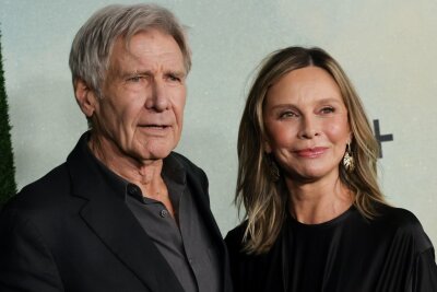 "Ally McBeal"-Star: Was macht eigentlich Calista Flockhart? - Seit 2002 in einer Beziehung, seit 2010 auch ein Ehepaar: Harrison Ford und Calista Flockhart. 