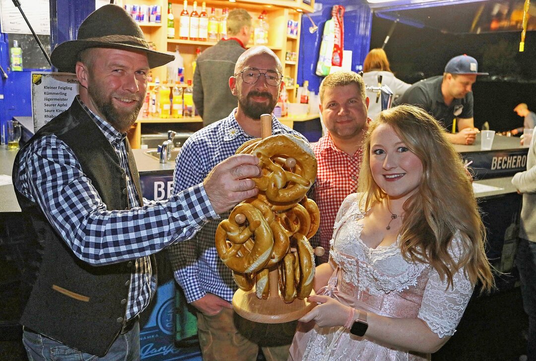 Am Wochenende steigt das Oktoberfest in Glauchau - In Niederlungwitz wird am letzten September-Wochenende wieder das Oktoberfest gefeiert. Foto: Kretschel