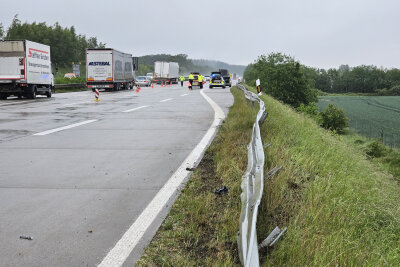 Aquaplaning: Nässe sorgt für mehrere Unfälle und Stau auf A72 und A4 - Am Mittwoch kam es aufgrund von Aquaplaning auf der A4 und A72 zu mehreren Unfällen. Foto: Mike Müller