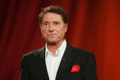 ARD-Tribute-Abend für Udo Jürgens: Diese Stars sind dabei - Am 23. Dezember gedenkt das Erste dem 2014 verstorbenen Sänger Udo Jürgens in Form eines Themenabends.