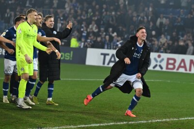 Arminias Wörl wünscht sich die Bayern oder Duell mit Cousin - Matchwinner für die Arminia: Marius Wörl (r)