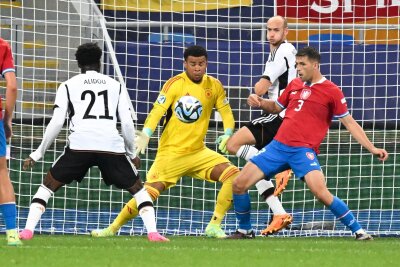 Atubolu zurück im Tor - U21 will endgültig EM-Ticket lösen - Zurück im deutschen Tor ist Noah Atubolu (m).