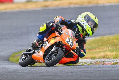 Auch Fynn Kratochwil träumt von der MotoGP - Anfänge bei den Pocket Bikes. Foto: Thorsten Horn