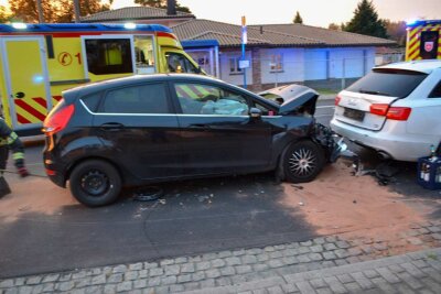 Am Montagmorgen kam es auf der B97 in Bröthen-Michalken zu einem Auffahrunfall zwischen drei PKW. Foto: xcitepress/BrLau