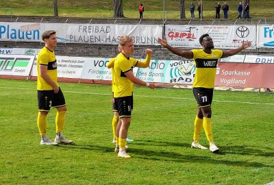 Aufstiegsrennen: VFC Plauen empfängt VfB Krieschow - Der VFC hofft am Samstag auf den 13. Heimsieg im 14. Heimspiel. Die Plauener sind mit 33:4 Toren und 36 Punkten das heimstärkste Oberligateam. Fotos: Karsten Repert