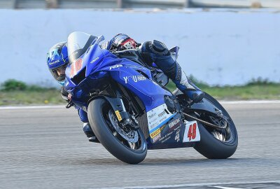 Aus der Eifel zwei Siegerpokal nach Sachsen entführt - ... Marvin Siebdrath starten am Sonntag von den Positionen 5 und 6. Foto: Thorsten Horn