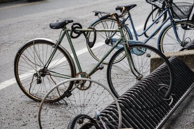 Tödlicher Fahrradsturz im Erzgebirge. Foto: pixabay/leonqueen1