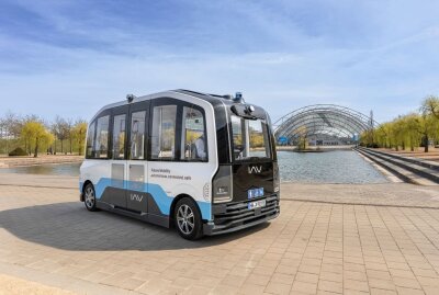 Automatisiertes Shuttle in Gelenau: Testfahrer gesucht - Dieses automatisierte Shuttle kommt bei der Testfahrt im Erzgebirge zum Einsatz. Foto: IAV