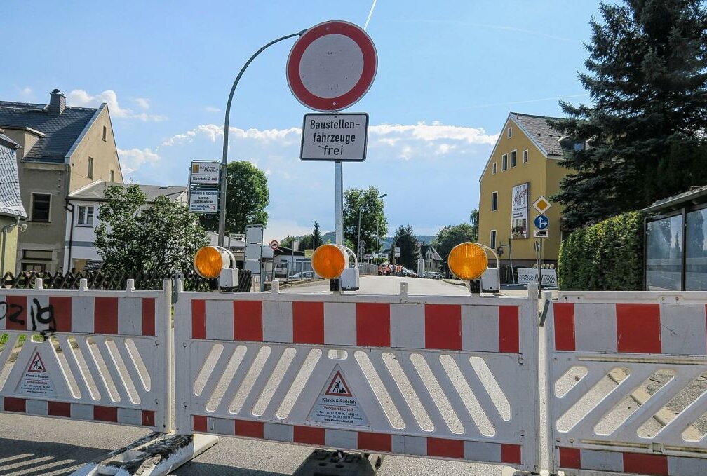 B101 Wegen Baustelle Wieder Voll Gesperrt