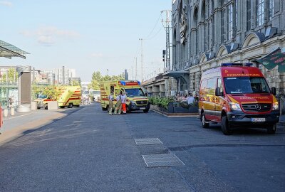 Bahnunfall am Hauptbahnhof Dresden: Ersthelferin leistet wichtige Hilfe - Am Montagabend kam es am Dresdner Hauptbahnhof zu einem Bahnunfall. Foto: Roland Halkasch