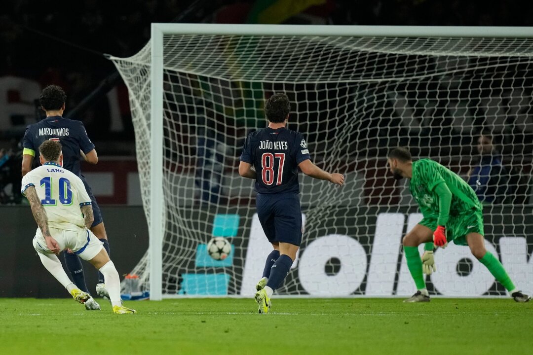 Bayern-Besieger Aston Villa führt Champions League an - Paris Saint-Germain kam in der Champions League nicht über ein 1:1 gegen PSV Eindhoven hinaus.