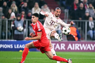 Bayerns Trümpfe: Kopfball-Ungeheuer Musiala und Joker Sané - Leroy Sané, hier beim Torschuss, brachte viel Dynamik ins Bayern-Spiel.