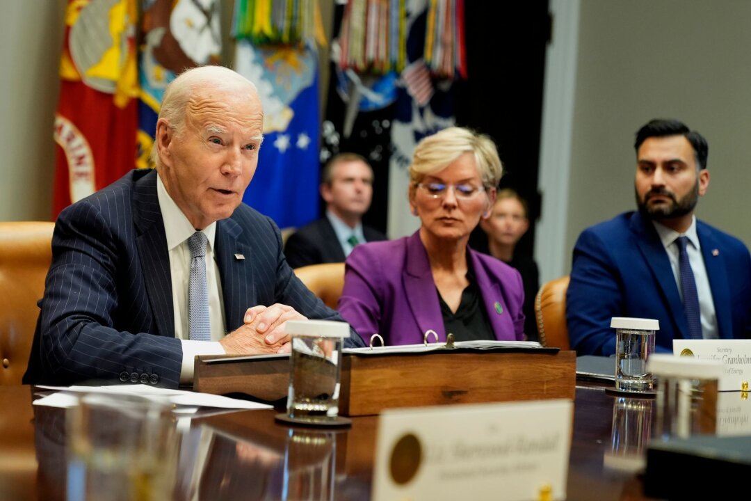 Biden: 50 Milliarden Dollar Schaden durch Hurrikan "Milton" - Präsident Joe Biden spricht nach Hurrikan "Milton" von Schäden in Milliardenhöhe.