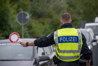 Bilanz zu neuen Grenzkontrollen: 1.000 Zurückweisungen - Seit dem 16. September wird an allen deutschen Landesgrenzen kontrolliert. (Archivbild)