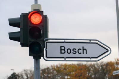 Bosch setzt Rotstift an - 5.550 Stellen sollen wegfallen - Der Autozulieferer Bosch streicht Tausende Stellen.