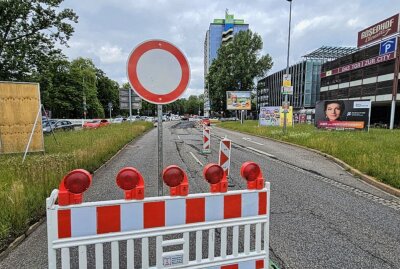 Brachland oder Wohlfühloase: Das Problem der Chemnitzer Innenstadt - Auch kämpft die Stadt mit ständig neuen Baustellen, wenig Parkplätzen und hohen Parkgebühren. Foto: Harry Härtel