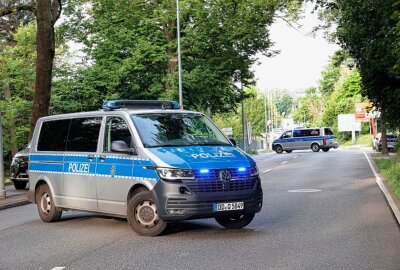 Brand auf der Dresdner Straße: Verkehr wird umgeleitet - Am der Dresdner Straße kommt es zu einem Feuerwehreinsatz. Foto: Harry Härtel