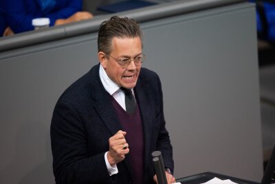 Bundestag beschließt Antrag zu Bekämpfung von Antisemitismus - Konstantin von Notz (Grüne) zählt zu den Parlamentariern, die den Antrag gegen Antisemitismus erarbeitet haben.