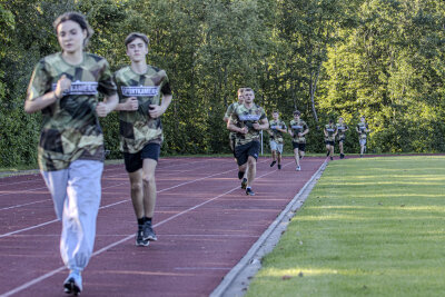 Bundeswehr-Camp in Frankenberg: Sommerferien mit Abenteuer-Garantie - Auch ein Basis-Fitness-Test wird durchgeführt.