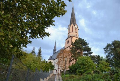 Burgstädt feiert drei Tage Stadtfest: Was es alles zu erleben gibt - Ein Blick auf die Burgstädter Stadtkirche. Foto: Jürgen Sorge