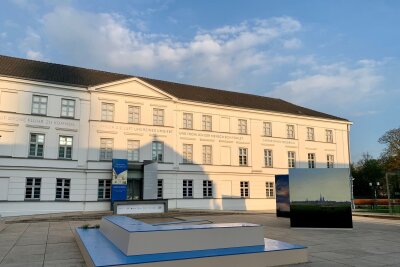 Caspar David Friedrich: Unterwegs in Mecklenburg-Vorpommern - Gleich drei Sonderausstellungen: Das Pommersche Landesmuseum in Greifswald feiert das Friedrich-Jubiläum groß.