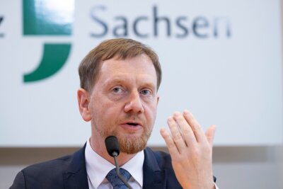 CDU und SPD plädieren für neue politische Kultur - Ministerpräsident Michael Kretschmer (CDU) ist optimistisch, auch künftig Mehrheiten im Landtag zu finden. 