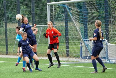 CFC-Frauen: Nach Last-Minute-Schock platzt Landesmeistertiteltraum! - Die Himmelblauen verlieren mit 2:3 beim SSV Stötteritz. Foto: Marcus Hengst