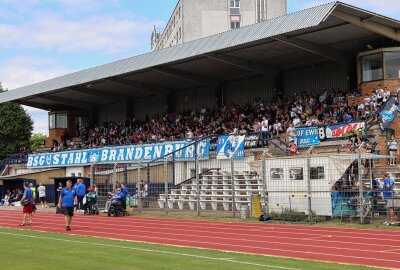 CFC: Nullnummer bei Siebtligisten! - Im "Stadion an der Quenz" fanden sich zu diesem freundschaftlichen Vergleich 712 Zuschauer ein. Foto: Marcus Hengst